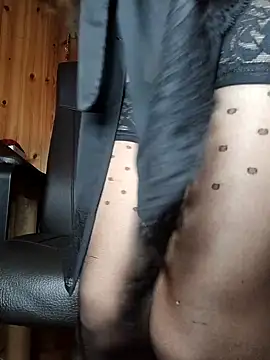 dolcehelena993 online show from January 25, 2025, 2:36 pm