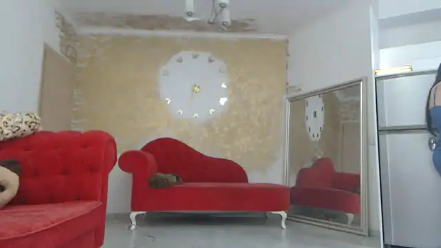 AnnaBellaLuckyXOXO online show from March 22, 2025, 9:45 am