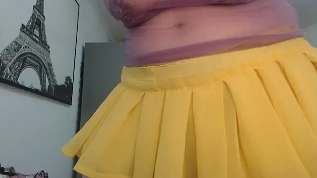 AnnaBellaLuckyXOXO online show from February 5, 2026, 12:43 pm