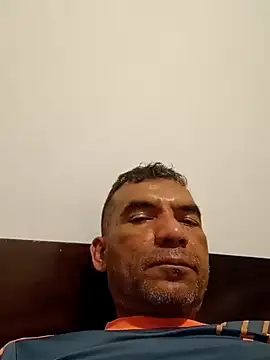 Snapshot of Daddy1972 chatting on January 4, 2025, 11:38 pm Daddy1972 online show from January 4, 2025, 11:38 pm