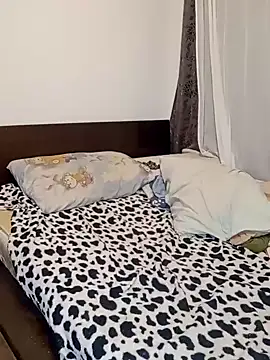 Snapshot of Daddy1972 chatting on February 4, 2025, 3:00 am Daddy1972 online show from February 4, 2025, 3:00 am