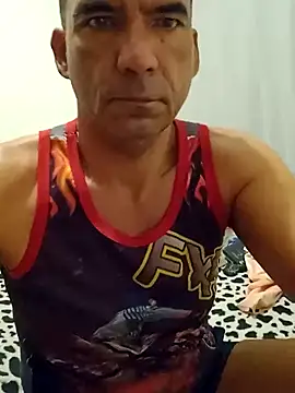 Snapshot of Daddy1972 chatting on February 16, 2025, 1:38 pm Daddy1972 online show from February 16, 2025, 1:38 pm