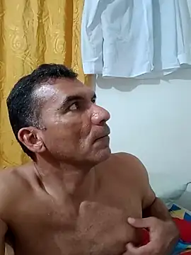 Snapshot of Daddy1972 chatting on September 28, 2025, 3:56 am Daddy1972 online show from September 28, 2025, 3:56 am