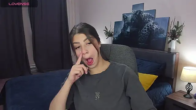 MaryMayson online show from April 2, 2026, 12:03 pm