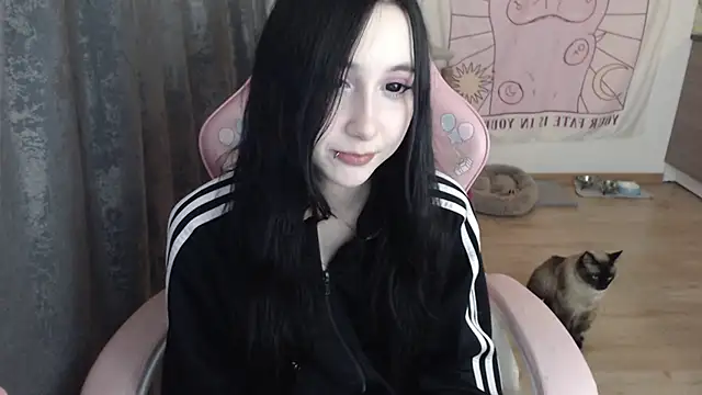 Holy420lolii online show from February 6, 2025, 8:45 pm