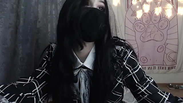 Holy420lolii online show from February 14, 2025, 5:14 pm