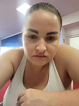 GeorgiaLerox online show from February 9, 2025, 12:41 pm