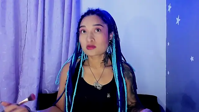 Snapshot of Eva_Lee_ chatting on December 14, 2024, 5:29 am Eva Lee  online show from December 14, 2024, 5:29 am