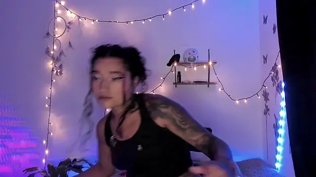 Snapshot of Eva_Lee_ chatting on March 6, 2025, 7:25 am Eva Lee  online show from March 6, 2025, 7:25 am