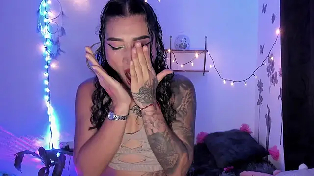 Snapshot of Eva_Lee_ chatting on March 14, 2025, 7:37 am Eva Lee  online show from March 14, 2025, 7:37 am