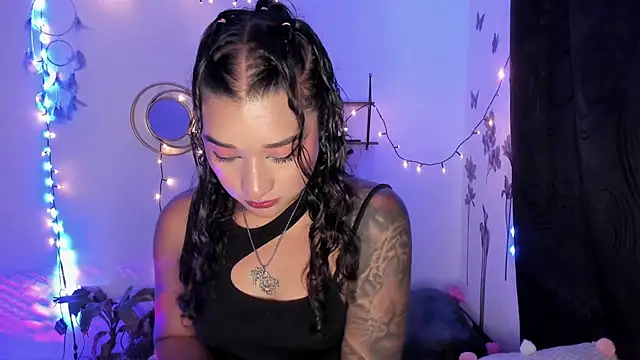 Snapshot of Eva_Lee_ chatting on March 15, 2025, 7:20 am Eva Lee  online show from March 15, 2025, 7:20 am