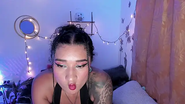 Snapshot of Eva_Lee_ chatting on March 18, 2025, 7:52 am Eva Lee  online show from March 18, 2025, 7:52 am