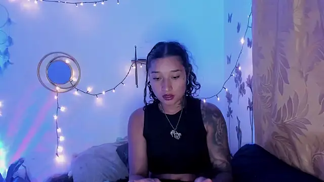 Snapshot of Eva_Lee_ chatting on March 22, 2025, 7:36 am Eva Lee  online show from March 22, 2025, 7:36 am