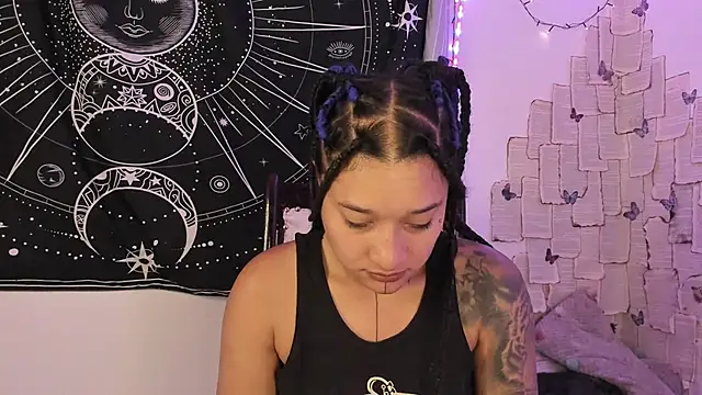 Snapshot of Eva_Lee_ chatting on September 11, 2025, 6:24 am Eva Lee  online show from September 11, 2025, 6:24 am