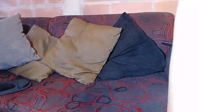 Snapshot of DevoraAmateur chatting on February 28, 2025, 12:31 pm DevoraAmateur online show from February 28, 2025, 12:31 pm