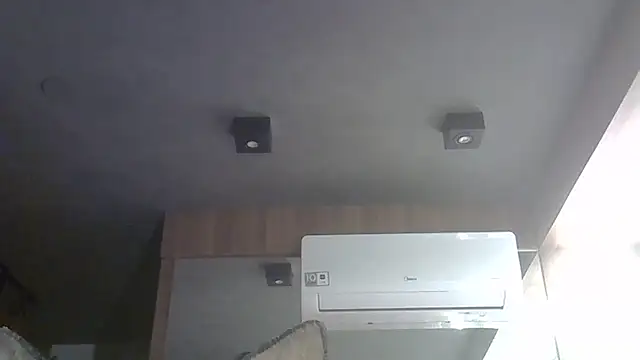 Skinny-Kitten online show from December 21, 2025, 12:12 pm