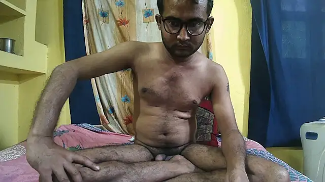 Snapshot of Cute_boy2000 chatting on January 12, 2025, 9:40 am Cute boy2000 online show from January 12, 2025, 9:40 am