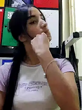 Snapshot of _nathaly_sweet chatting on March 7, 2025, 11:27 pm  nathaly sweet online show from March 7, 2025, 11:27 pm
