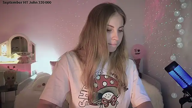 Snapshot of ImKeira chatting on September 10, 2025, 6:41 pm ImKeira online show from September 10, 2025, 6:41 pm