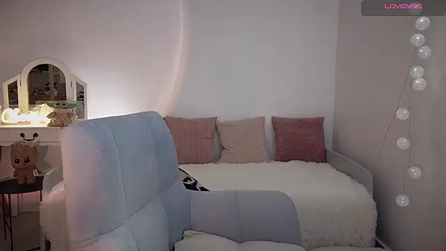 Snapshot of ImKeira chatting on October 4, 2025, 7:34 pm ImKeira online show from October 4, 2025, 7:34 pm