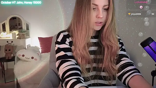 Snapshot of ImKeira chatting on October 10, 2025, 7:13 pm ImKeira online show from October 10, 2025, 7:13 pm