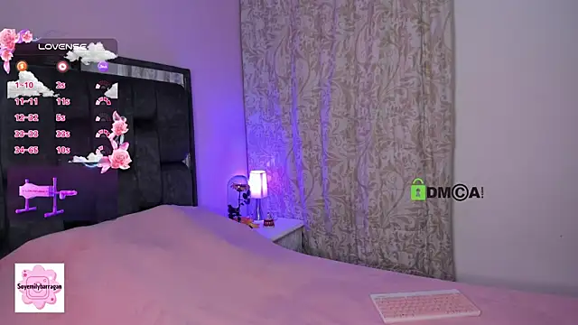 EmilyBarragan online show from March 15, 2025, 1:41 am