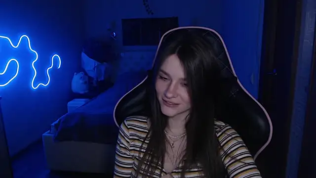 jeann elsaa online show from January 12, 2025, 6:17 am