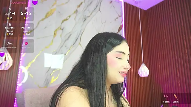 Snapshot of haylie_ chatting on December 31, 2024, 6:27 am haylie  online show from December 31, 2024, 6:27 am