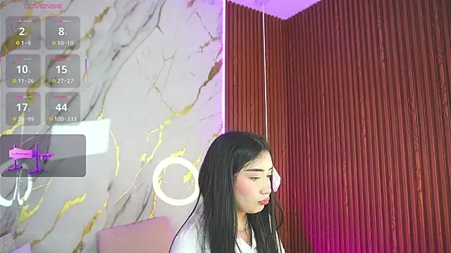 Snapshot of haylie_ chatting on March 13, 2025, 4:38 am haylie  online show from March 13, 2025, 4:38 am