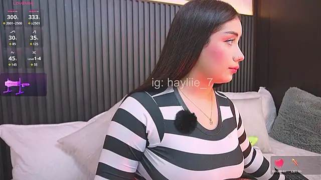 haylie  online show from February 24, 2026, 4:54 am