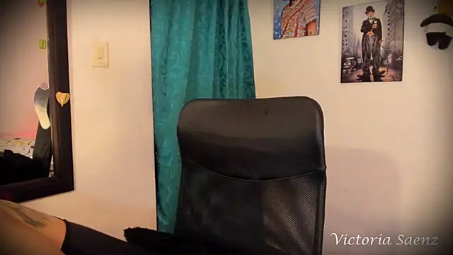 Snapshot of victoriaasaenz_ chatting on March 14, 2025, 12:43 am victoriaasaenz  online show from March 14, 2025, 12:43 am