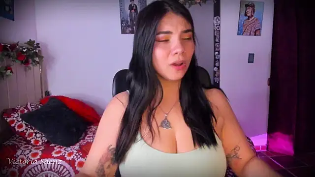 Snapshot of victoriaasaenz_ chatting on May 29, 2026, 12:52 am victoriaasaenz online show from May 29, 2026, 12:52 am
