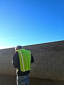 Snapshot of stonerkid578 chatting on October 17, 2025, 2:30 pm stonerkid578 online show from October 17, 2025, 2:30 pm