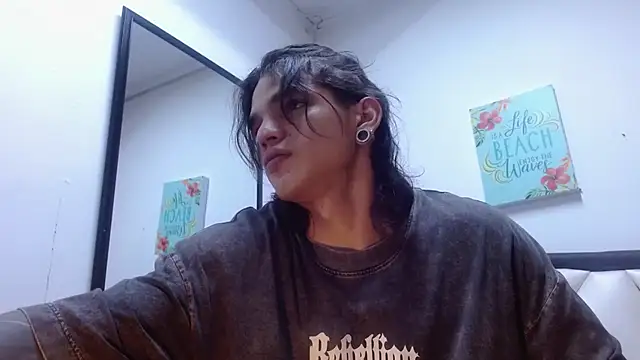 AlbertBernal69 online show from September 16, 2025, 3:40 am