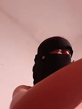 Snapshot of KHALIJIA-ARABIA-couple chatting on May 7, 2026, 8:36 pm KHALIJIA-ARABIA-couple online show from May 7, 2026, 8:36 pm