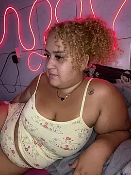 MinaBoss online show from February 5, 2025, 2:19 am