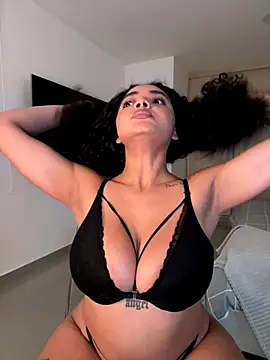 Mariecurl online show from September 13, 2025, 10:09 pm