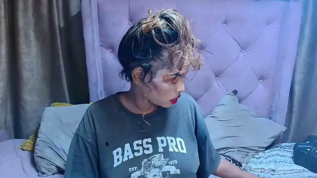 AFRICANGODDESSXXX online show from February 15, 2026, 9:55 pm