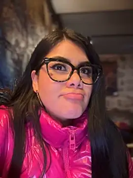 Snapshot of Insane_Issa chatting on December 6, 2024, 12:56 am Insane Issa online show from December 6, 2024, 12:56 am