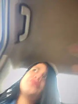 Snapshot of Insane_Issa chatting on December 19, 2024, 4:02 pm Insane Issa online show from December 19, 2024, 4:02 pm