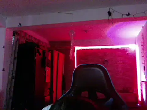 AngelaQueen  online show from December 23, 2024, 2:07 pm