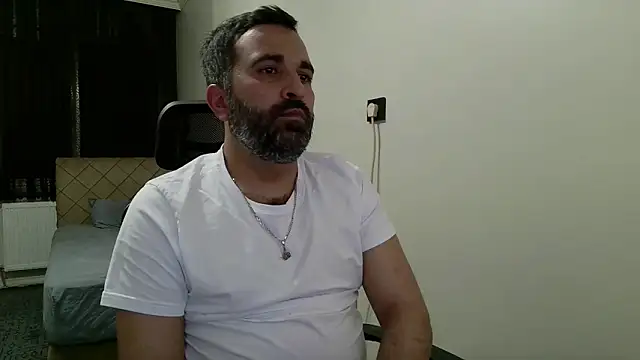 tgltplsr online show from April 8, 2026, 9:26 pm