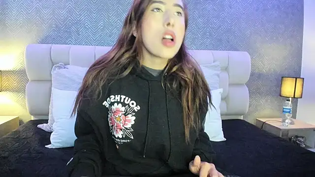 Snapshot of lena_banks chatting on February 17, 2025, 8:58 pm lena banks online show from February 17, 2025, 8:58 pm