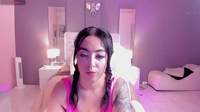 kim thompson 1 online show from December 12, 2024, 4:43 pm