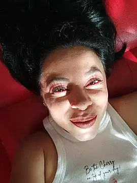 Marycrisalejo online show from June 5, 2026, 9:20 pm