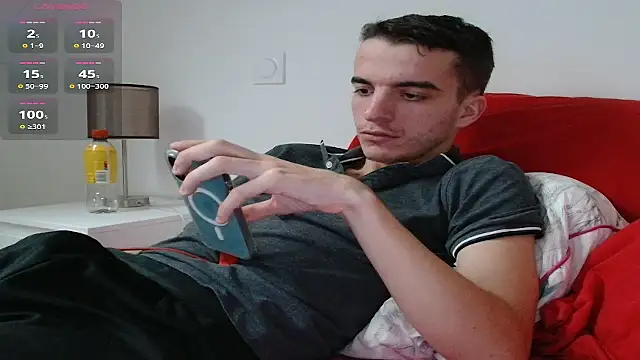 Tombgy07 online show from November 7, 2025, 1:55 pm