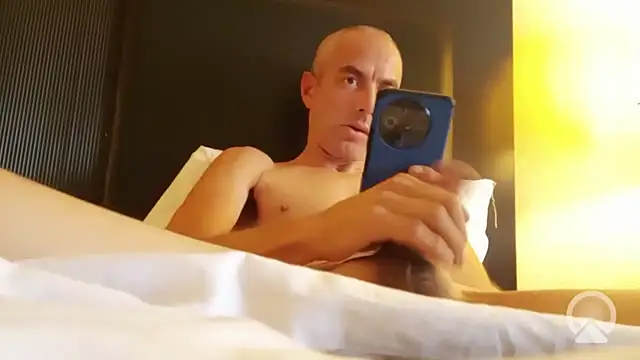 Snapshot of JunkieLiLMethWhore chatting on September 17, 2025, 7:48 pm JunkieLiLMethWhore online show from September 17, 2025, 7:48 pm