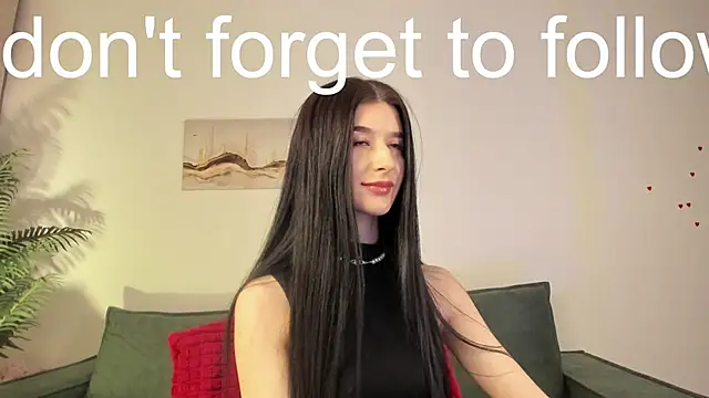 Snapshot of LauraCoy chatting on February 16, 2025, 8:22 pm LauraCoy online show from February 16, 2025, 8:22 pm