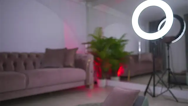 Abbela White online show from September 9, 2025, 7:08 am