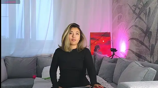 lily  foster online show from January 11, 2025, 6:45 am